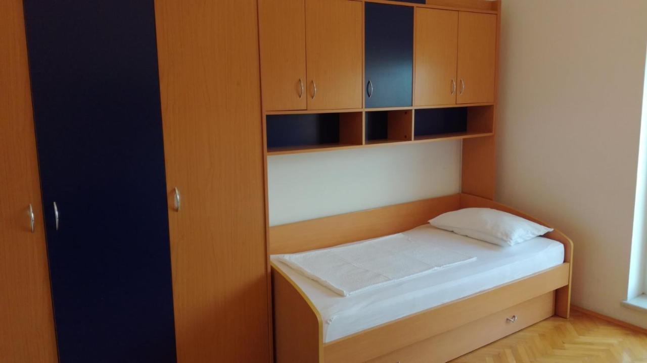 Apartma Vojkovo Копер Екстериор снимка